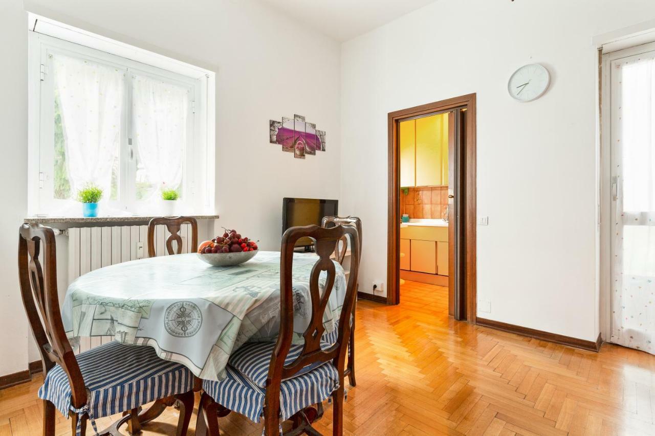 Bright Flat With Shared Garden Apartment Milan Bagian luar foto